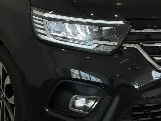 Renault Kangoo 1.3 TCe 130 GPF Techno 2022 Benzine 23