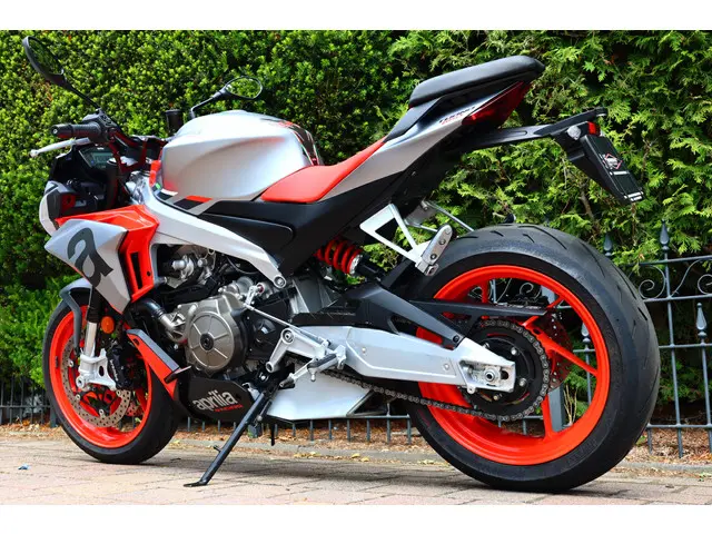 Aprilia Tuono 660 V2 ABS | Cruise control 2021 Benzine 5