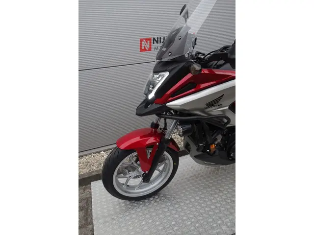 Honda NC 750 X ABS 2016 Benzine 19