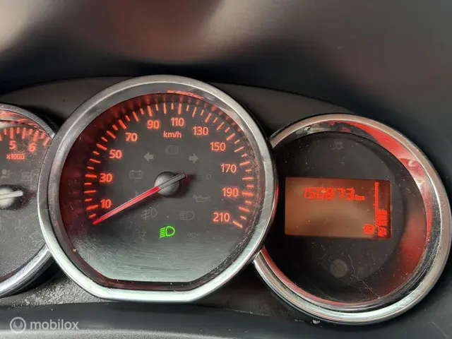 Dacia Logan MCV 0.9 TCe 10th Anniversary 2015 Benzine 16