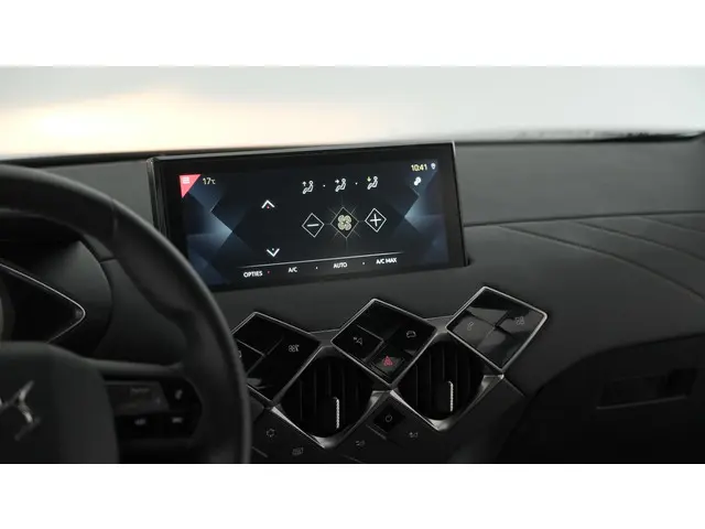 DS DS 3 Crossback PureTech 100 Montmartre 2022 Benzine 38