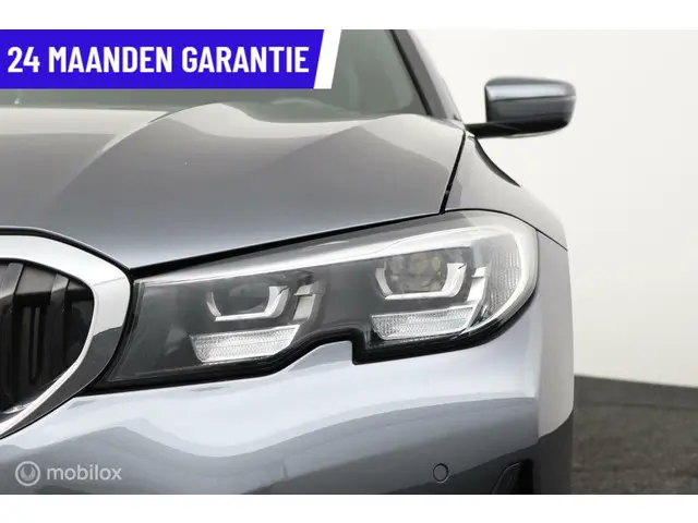 BMW 3 Serie Touring 320i High Executive 2020 Benzine 10
