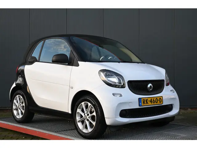 Smart Fortwo 1.0 Pure 2017 Benzine 9