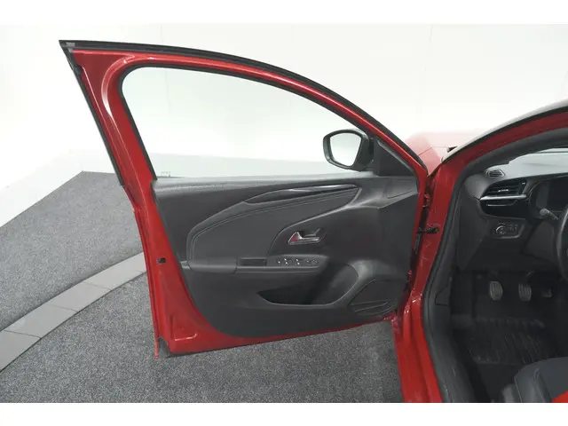 Opel Corsa 1.2 Turbo 100 Ultimate 2023 Benzine 65
