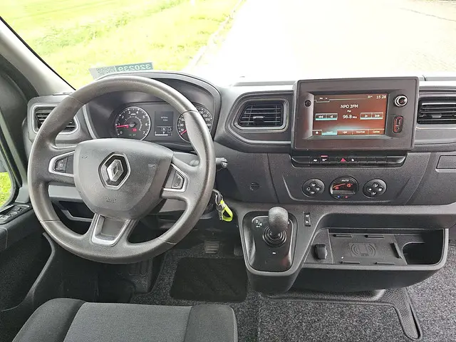 Renault Master 2.3 2020 Diesel 8