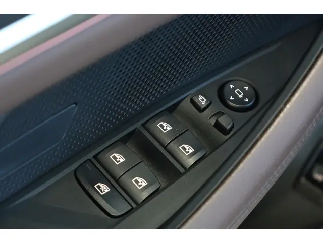 BMW i4 eDrive40 2025 Elektrisch 23