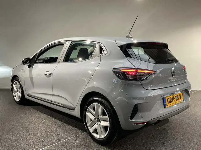 Renault Clio 1.0 TCe 90 GPF Evolution 2024 Benzine 6