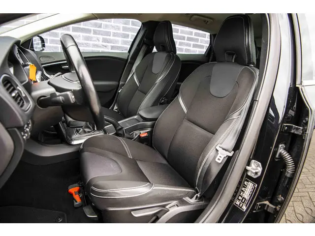Volvo V40 1.6 T2 Momentum 2014 Benzine 7