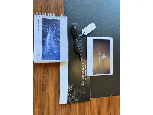 Peugeot 5008 1.2 PureTech Allure 2019 Benzine 34