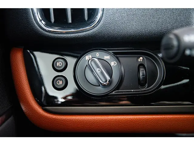 MINI Countryman Cooper SE ALL4 2022 Hybride Benzine 52