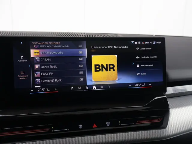 BMW 5 Serie 520i 2024 Benzine 24