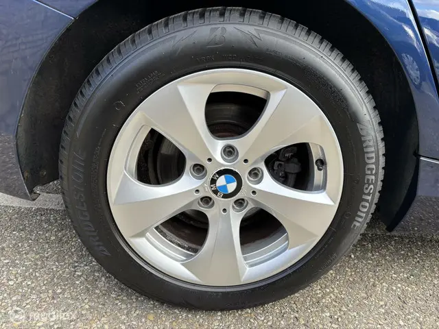BMW 1 Serie 114i EDE Business+ 2013 Benzine 9