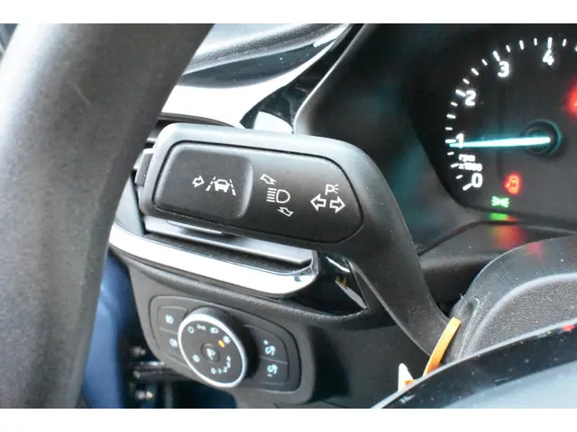 Ford Fiesta 1.1 Trend 2019 Benzine 24