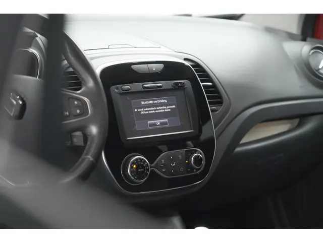 Renault Captur TCe 90 Intens 2018 Benzine 48