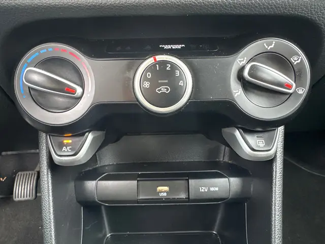 Kia Picanto 1.0 DPi ComfortLine 2024 Benzine 9