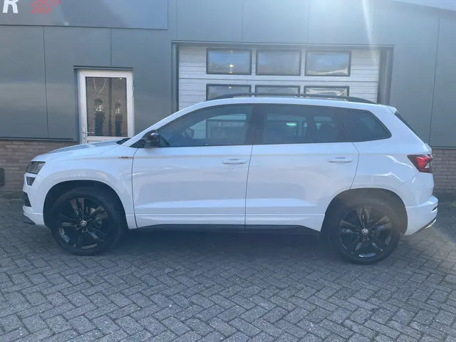 Škoda Karoq 1.5 TSI ACT Sport Line Automaat 2021 Benzine 2