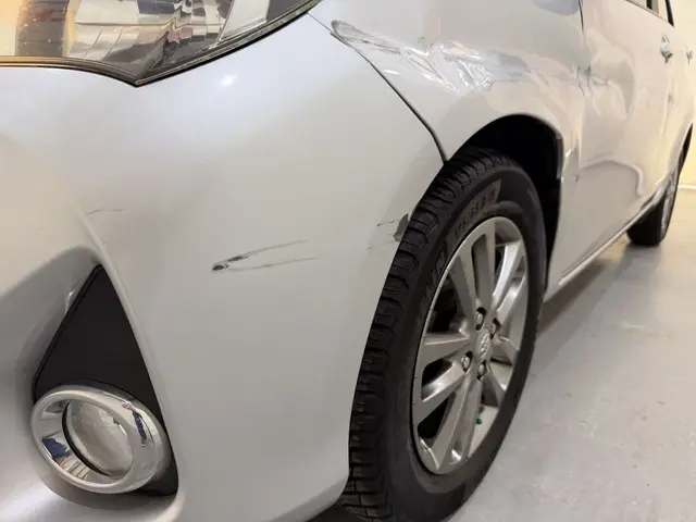 Toyota Yaris HB 1.0 VVt-i Aspiration 2015 Benzine 9