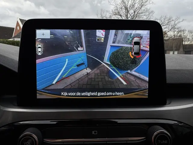 Ford Kuga 2.5 PHEV Titanium X 2021 Hybride Benzine 14