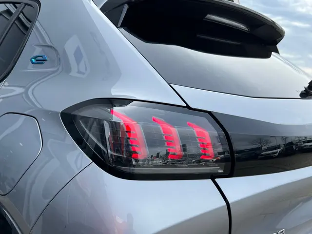 Peugeot e-208 EV GT 50 kWh 2020 Elektrisch 8