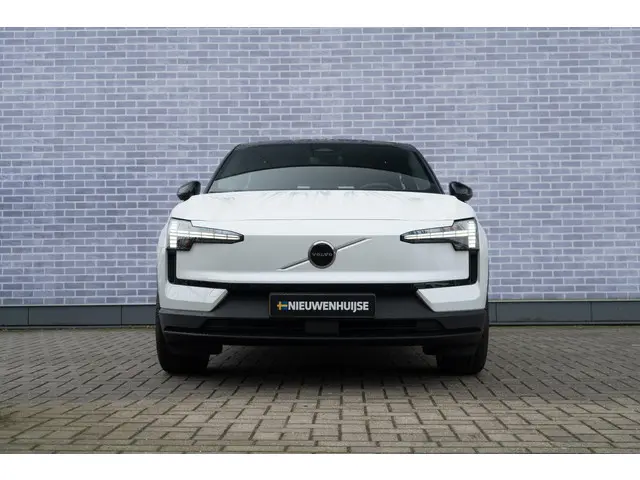 Volvo EX30 Extended Range Plus 69 kWh 2024 Elektrisch 15