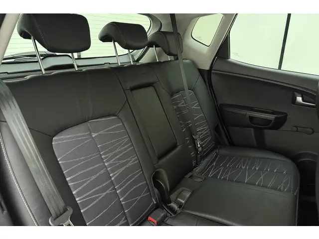 Kia Venga 1.4 CVVT DynamicPLusLine 2015 Benzine 16