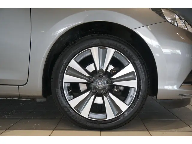 Nissan Pulsar 1.2 DIG-T N-Connecta 2016 Benzine 12
