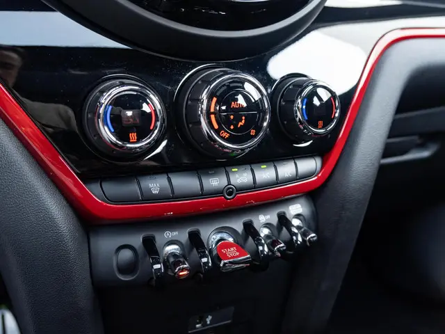 MINI Countryman Cooper S Aut. 2020 Benzine 25