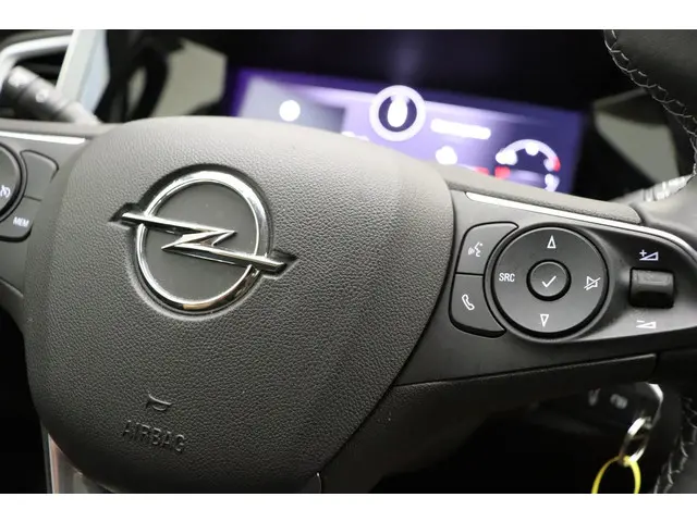 Opel Grandland 1.2 Turbo GS 2023 Benzine 19