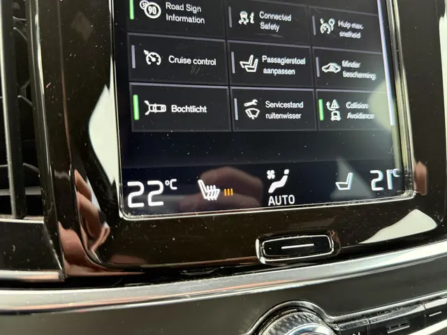 Volvo V90 2.0 T4 Business Sport 2020 Benzine 30