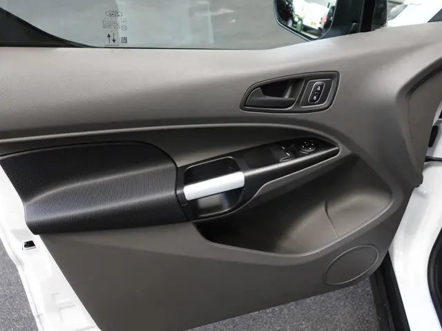 Ford Transit Connect 1.5 L2 Trend 2024 Diesel 14