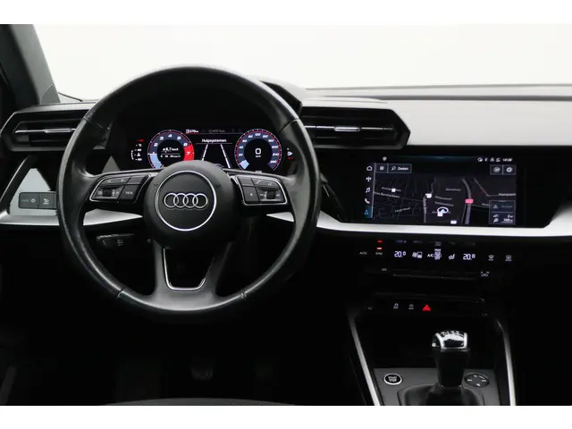 Audi A3 Sportback 30 TFSI Business edition 2020 Benzine 31