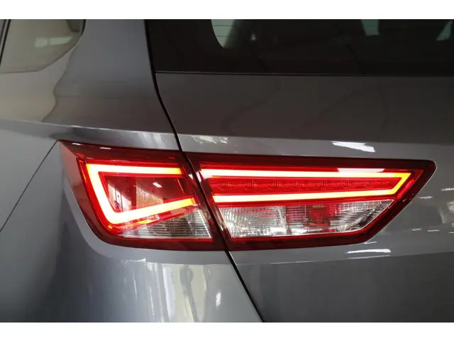 SEAT Leon ST 1.4 TSI ACT FR Dynamic 2015 Benzine 22