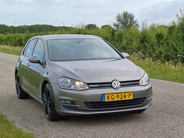 Volkswagen Golf 1.0 TSI Connected Series 2016 Benzine 5