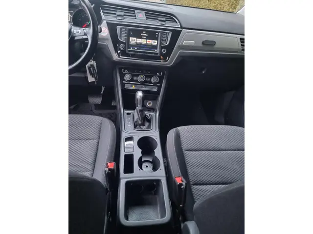 Volkswagen Touran 2.0 TDI SCR Comfortline 2016 Diesel 17