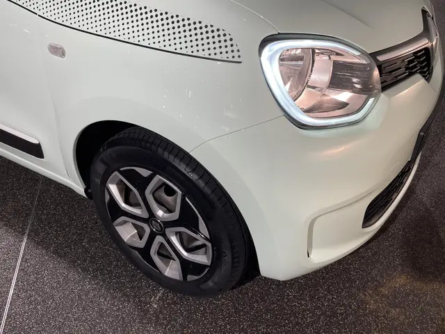 Renault Twingo 1.0 SCe Collection 2020 Benzine 18