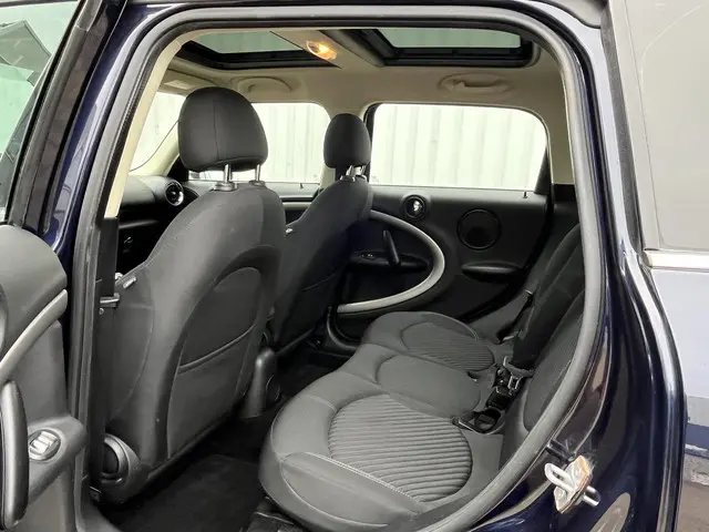 MINI Countryman 1.6 One Knockout Edition 2014 Benzine 22