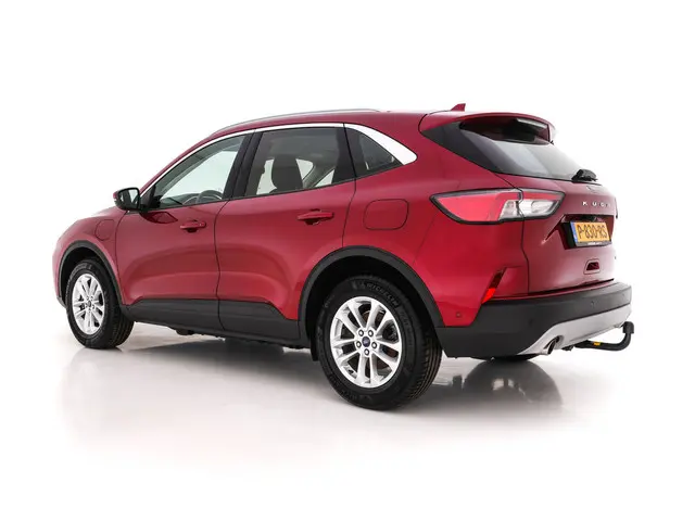 Ford Kuga 2.5 PHEV Titanium 2022 Hybride Benzine 4