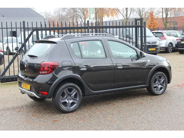 Dacia Sandero Stepway 0.9 TCe Automaat, SL 2018 Benzine 7