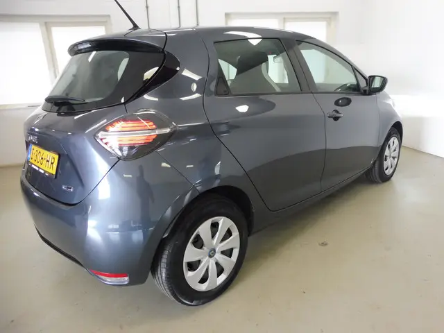Renault ZOE R110 Life 52 kWh 2020 Elektrisch 2
