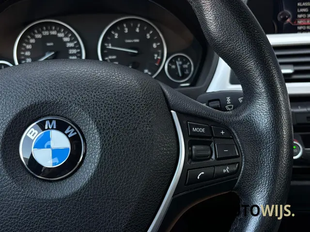 BMW 3 Serie 316i|Trekhaak|LM-VELG|AUT|NAVI|PDC 2014 Benzine 25