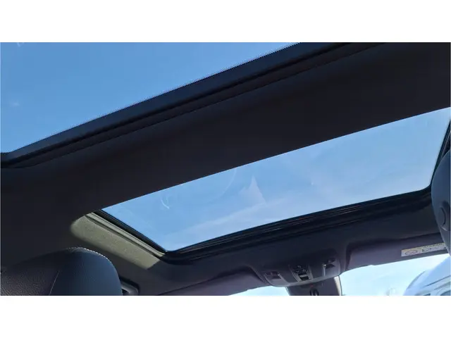 Mercedes-Benz B-Klasse 200 Prestige 2018 Benzine 14