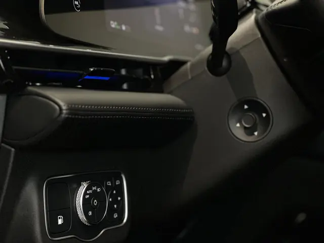 Omoda 9 SHS 1.5T-GDi SHS-P Premium 2026 Hybride Benzine 23