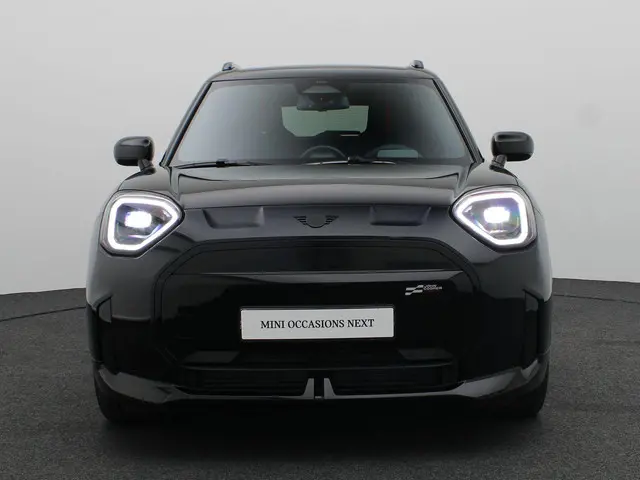 MINI Aceman E 2025 Elektrisch 3