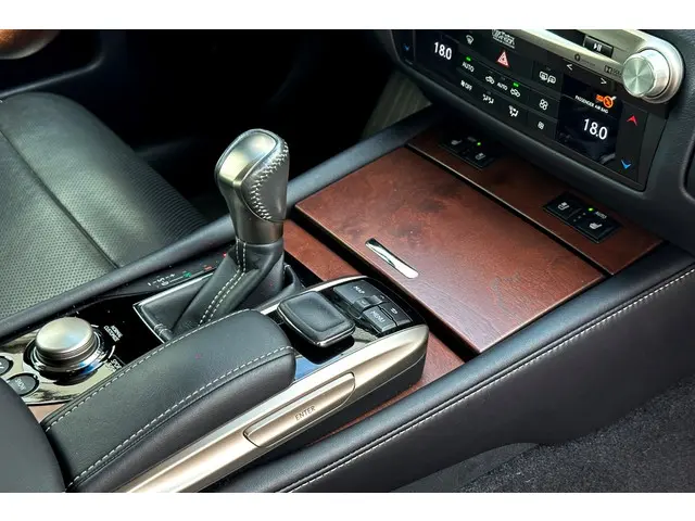 Lexus GS 450h President Line 2016 Hybride Benzine 17