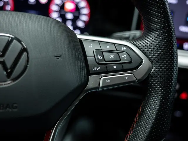 Volkswagen Golf 2.0 TSI GTI Clubsport 2024 Benzine 28