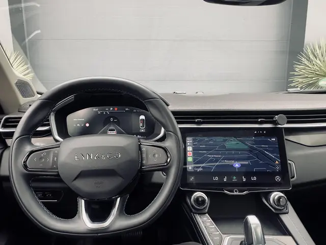 Lynk & Co 01 1.5 Pano/Navi/Camera 2023 Hybride Benzine 13