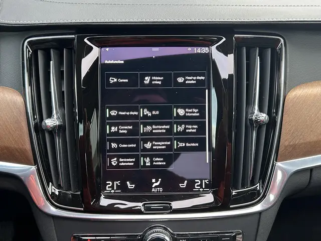 Volvo S90 2.0 T4 Inscription 2020 Benzine 12