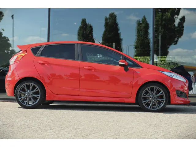 Ford Fiesta 1.0 ECOBOOST ST-LINE 2016 Benzine 7
