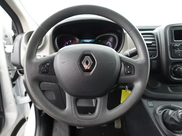 Renault Trafic 1.6 dCi Euro 6 T29 L2 Luxe- 2017 Diesel 10