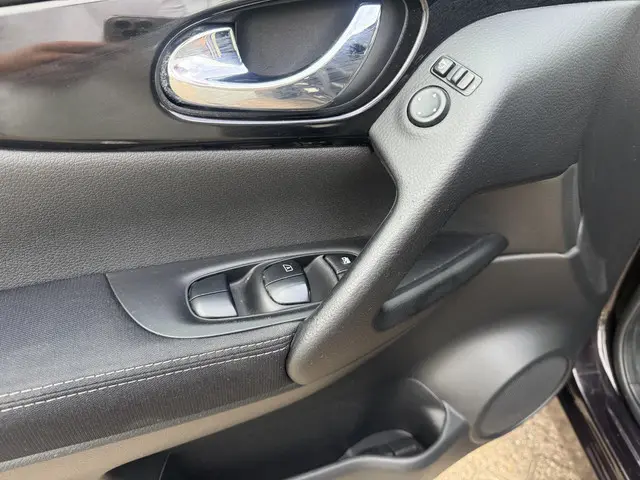 Nissan QASHQAI 1.2 Acenta 2015 Benzine 7